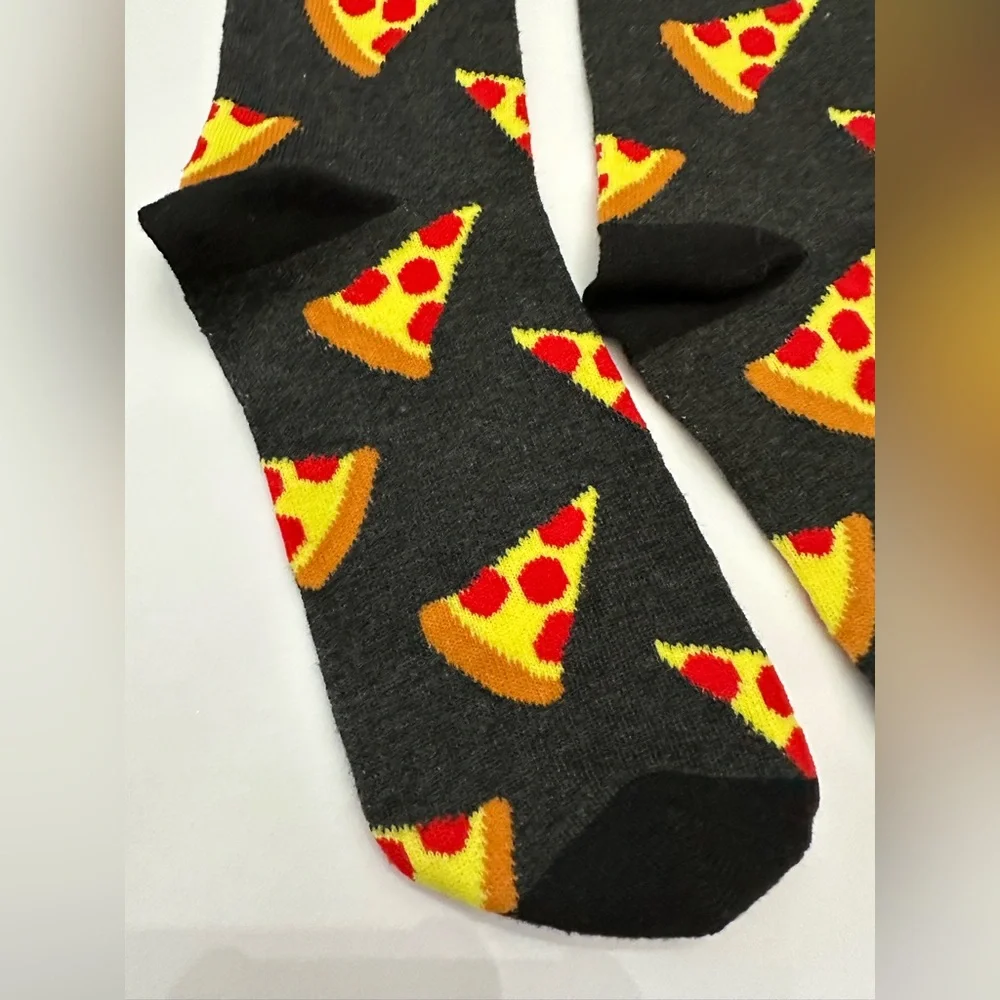 NWOT Men’s Pizza Graphic Socks in Dark Gray One Size